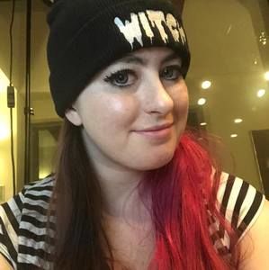 Meet your Posher, Carly